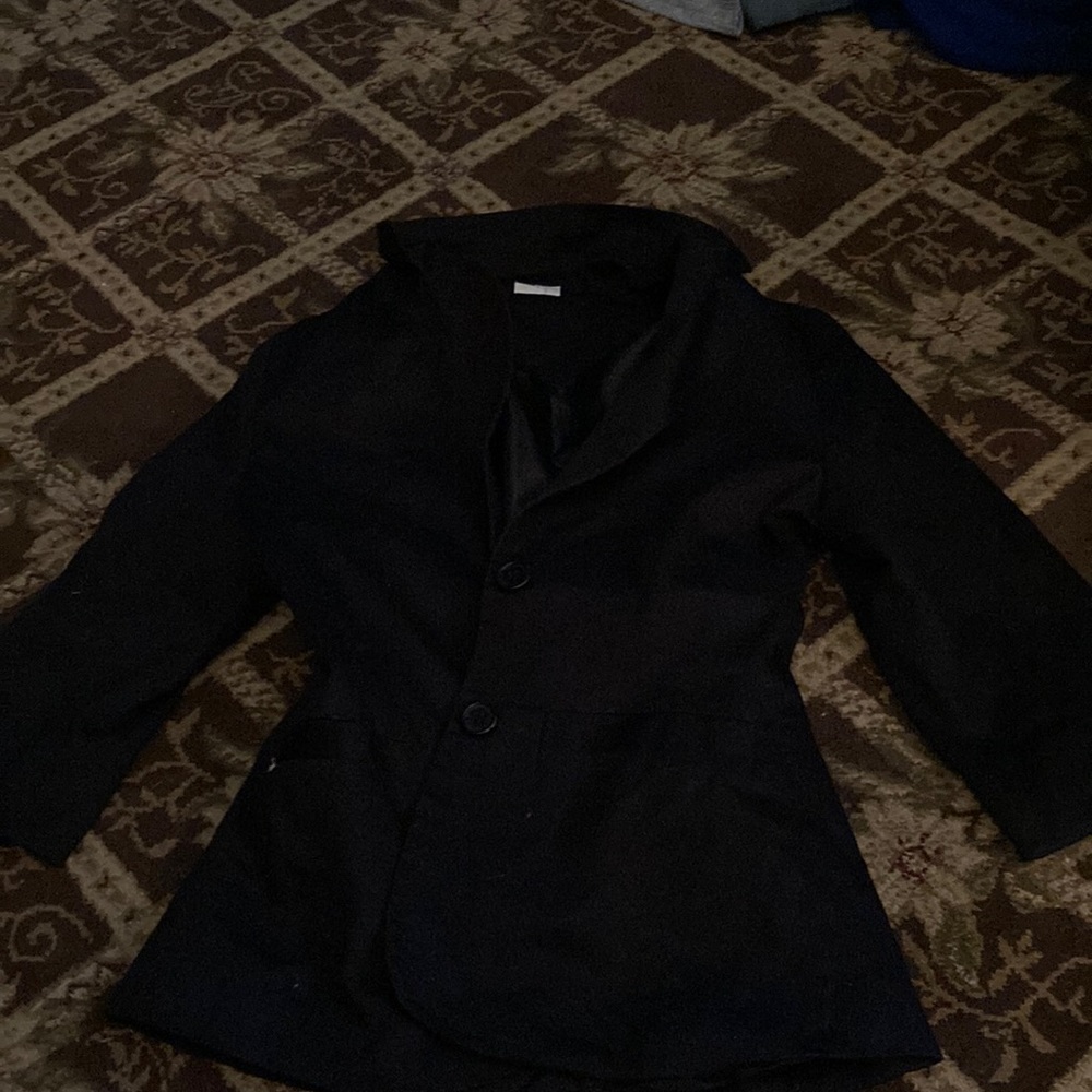 black blazer!